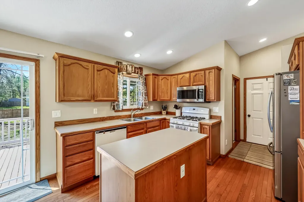 555 Bellevue Street Dalton Township MI 49457