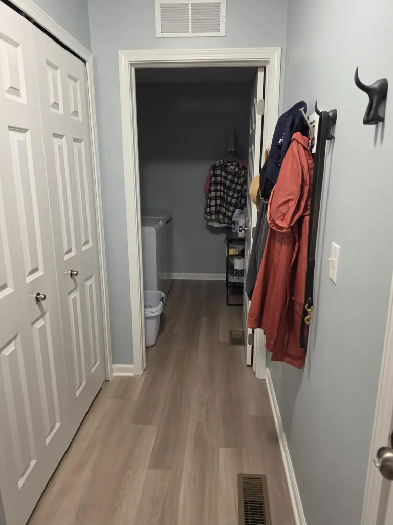 10340 Swan Lake Circle Ypsilanti Charter Township MI 48197