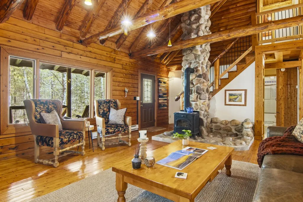 151 S Crestwood Drive Suttons Bay Township MI 49682