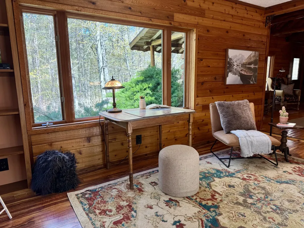 151 S Crestwood Drive Suttons Bay Township MI 49682