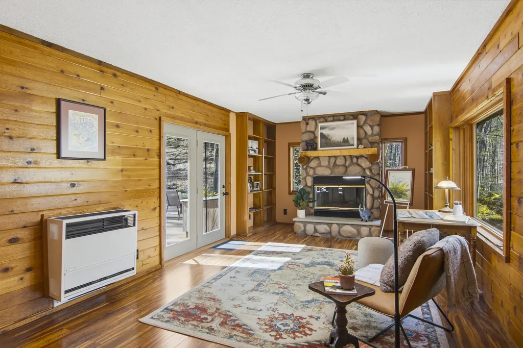 151 S Crestwood Drive Suttons Bay Township MI 49682