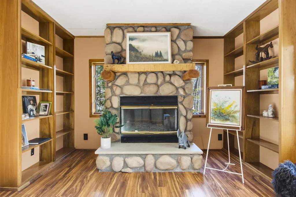 151 S Crestwood Drive Suttons Bay Township MI 49682
