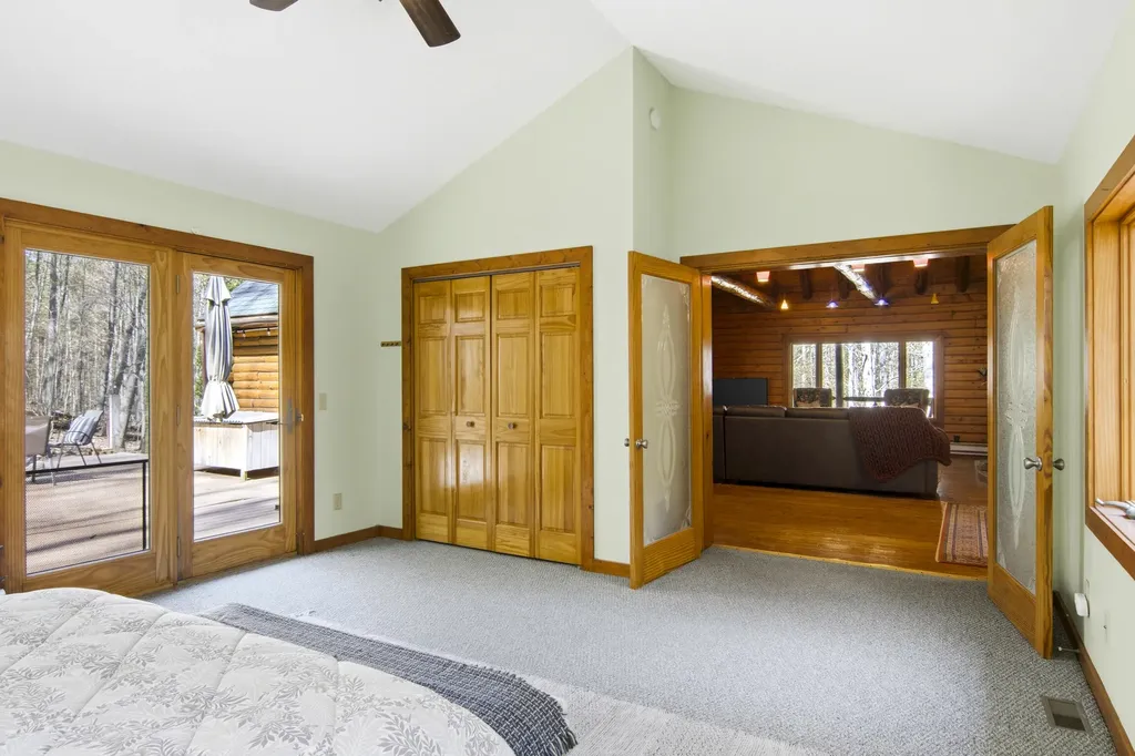 151 S Crestwood Drive Suttons Bay Township MI 49682