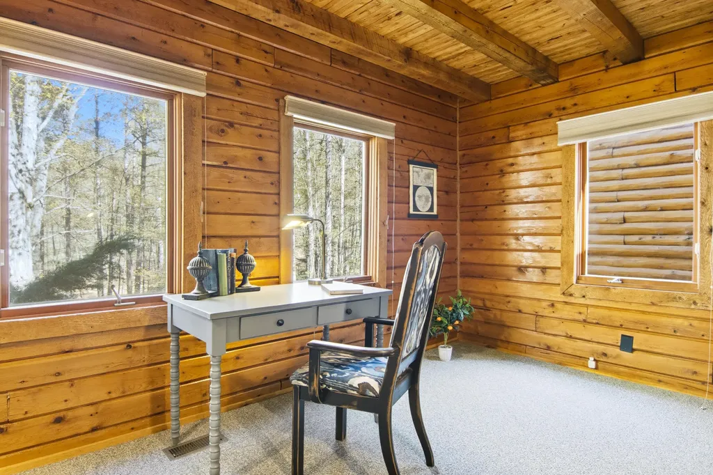 151 S Crestwood Drive Suttons Bay Township MI 49682