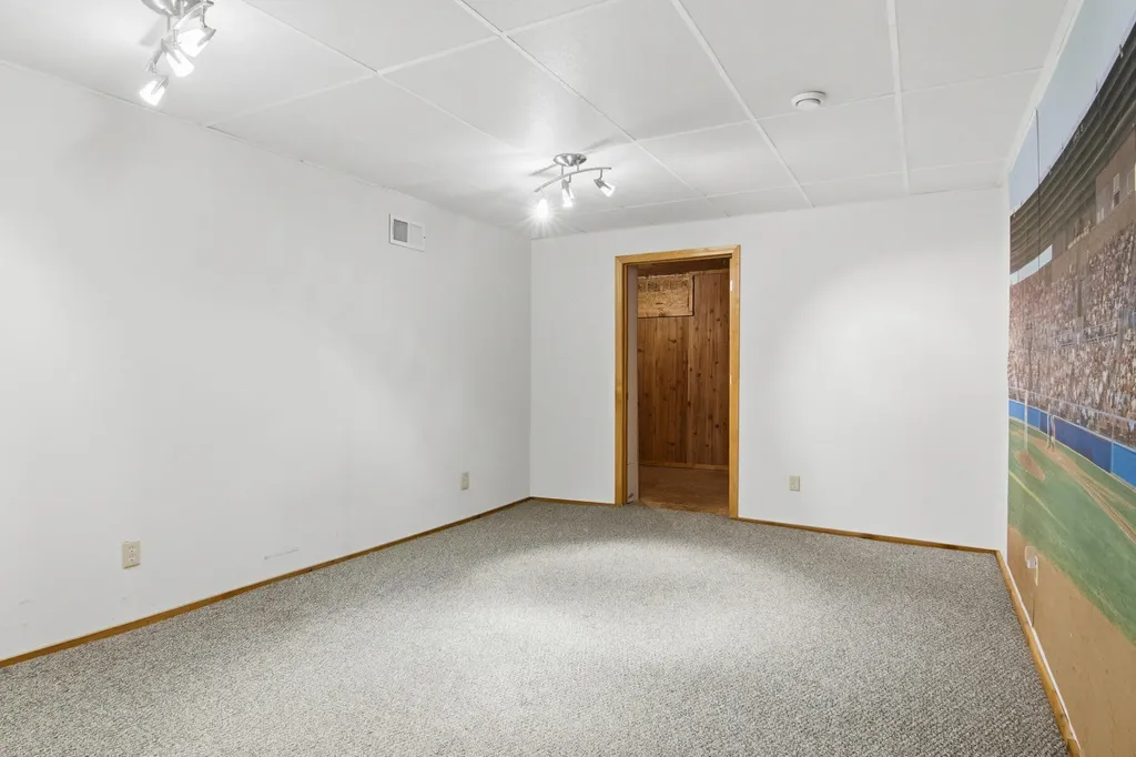 151 S Crestwood Drive Suttons Bay Township MI 49682