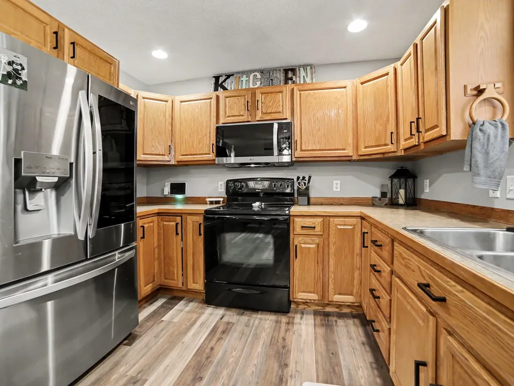 1523 Destiny Drive Muskegon Charter Township MI 49445