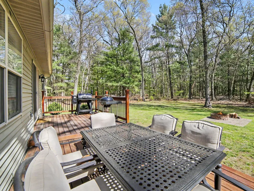 1523 Destiny Drive Muskegon Charter Township MI 49445