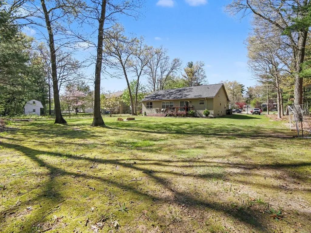 1523 Destiny Drive Muskegon Charter Township MI 49445