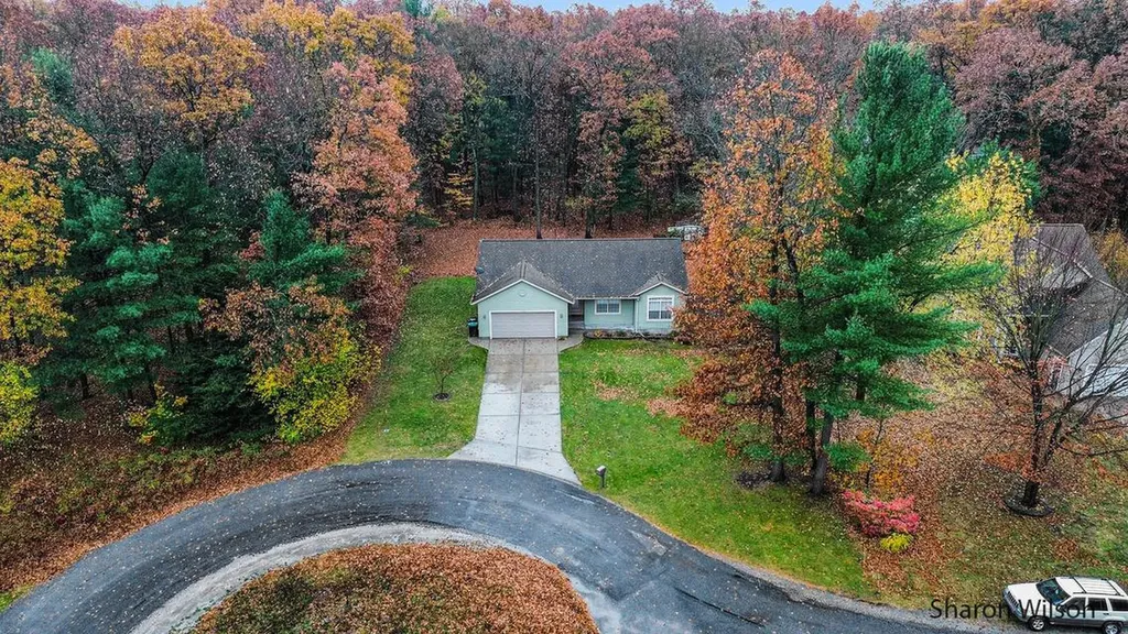 1523 Destiny Drive Muskegon Charter Township MI 49445
