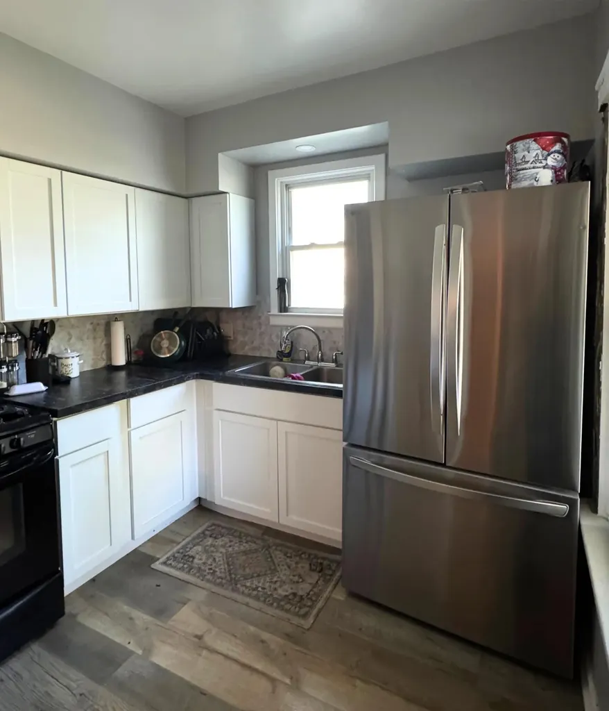 672 E Isabella Avenue Muskegon City MI 49442