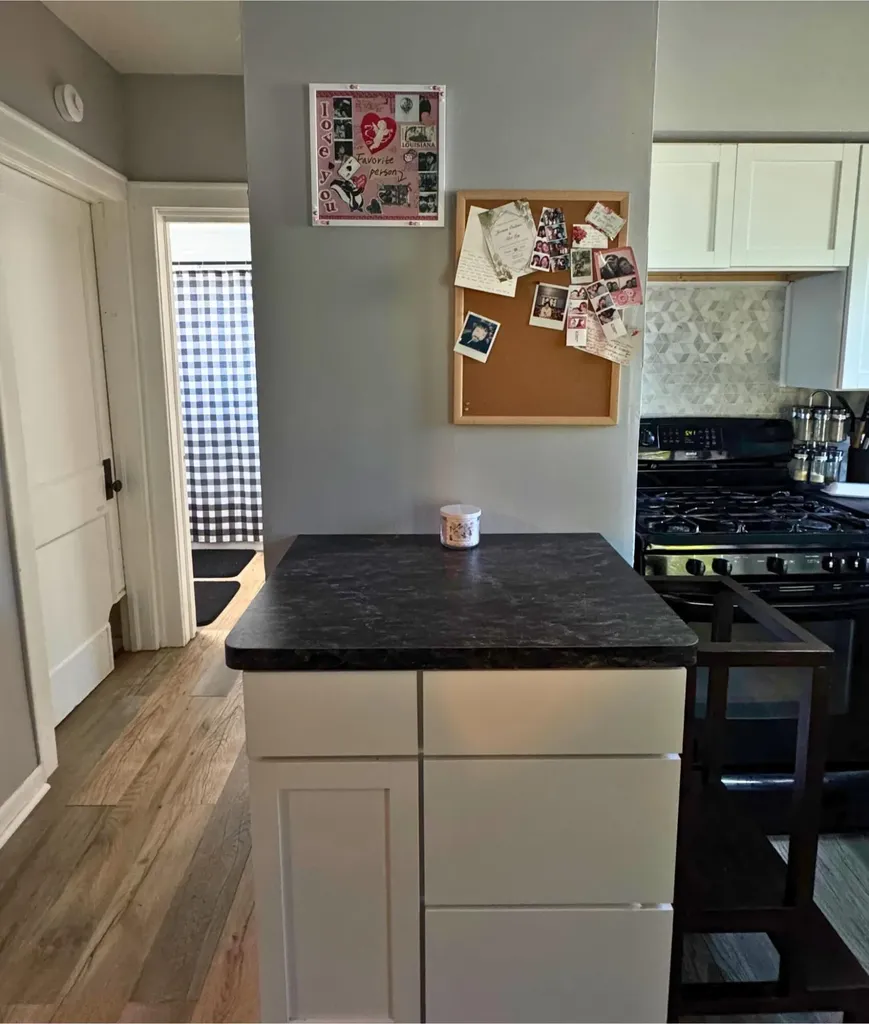 672 E Isabella Avenue Muskegon City MI 49442