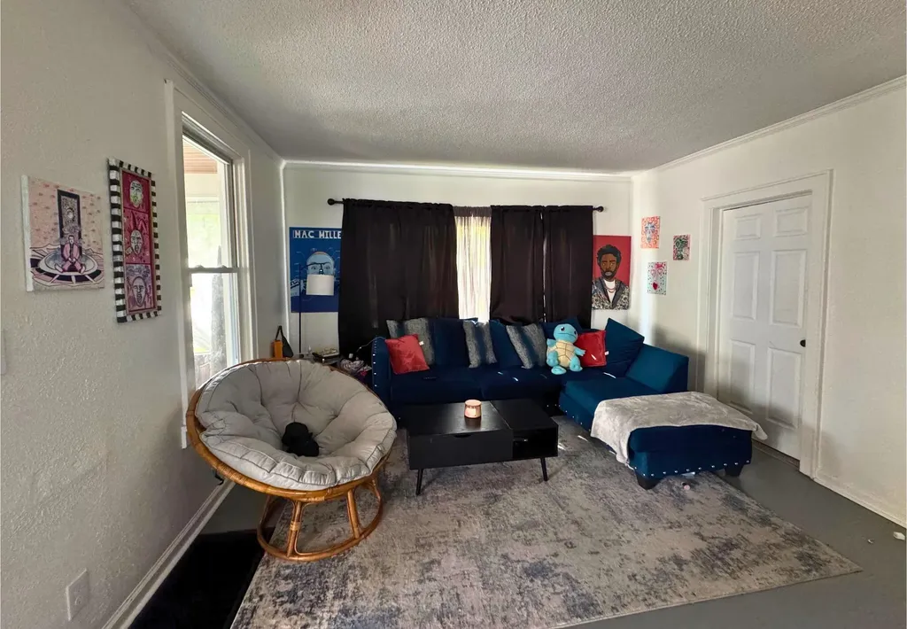 672 E Isabella Avenue Muskegon City MI 49442