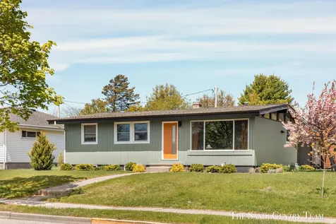 529 Arlington Avenue Grand Haven City MI 49417