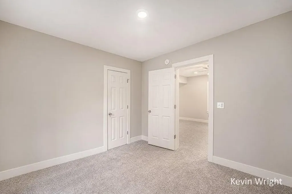 883 Emerson Avenue Muskegon City MI 49442