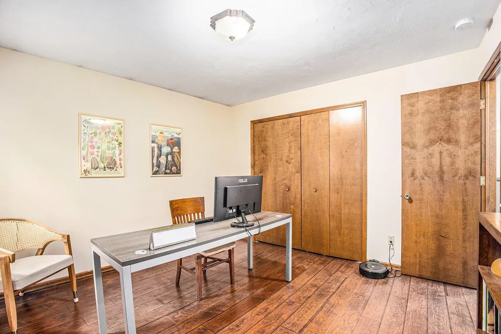 603 Howard Avenue Holland Charter Township MI 49424