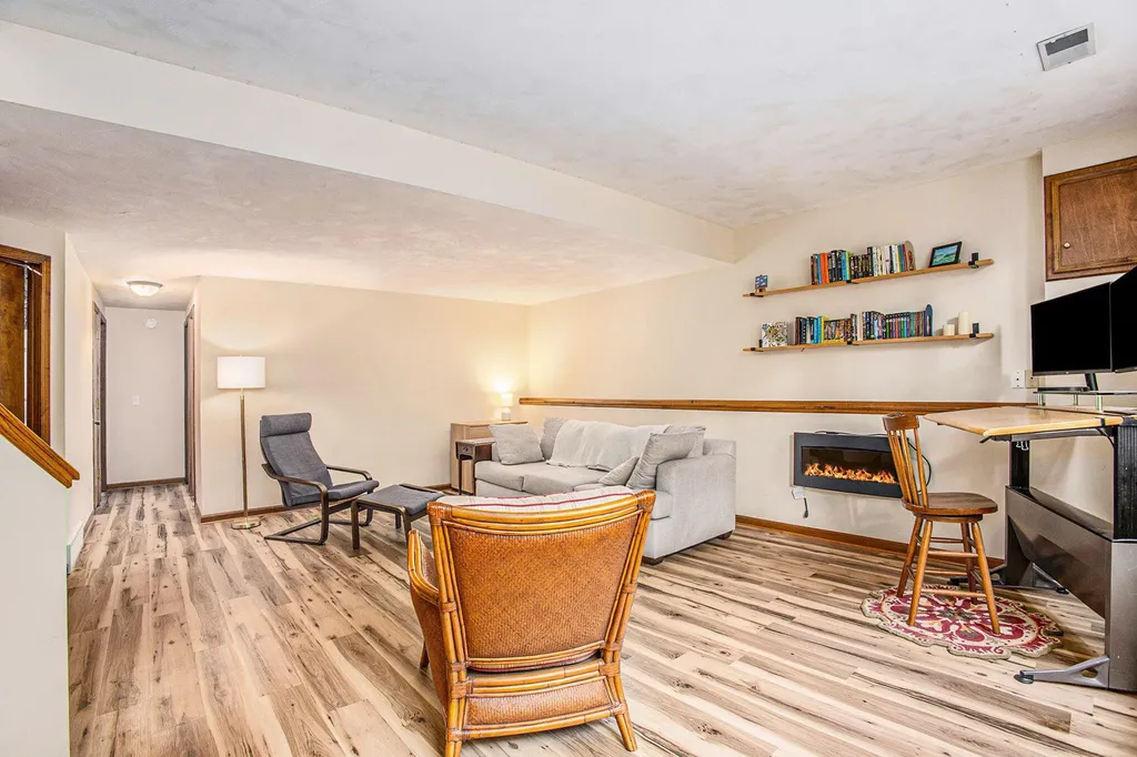 603 Howard Avenue Holland Charter Township MI 49424