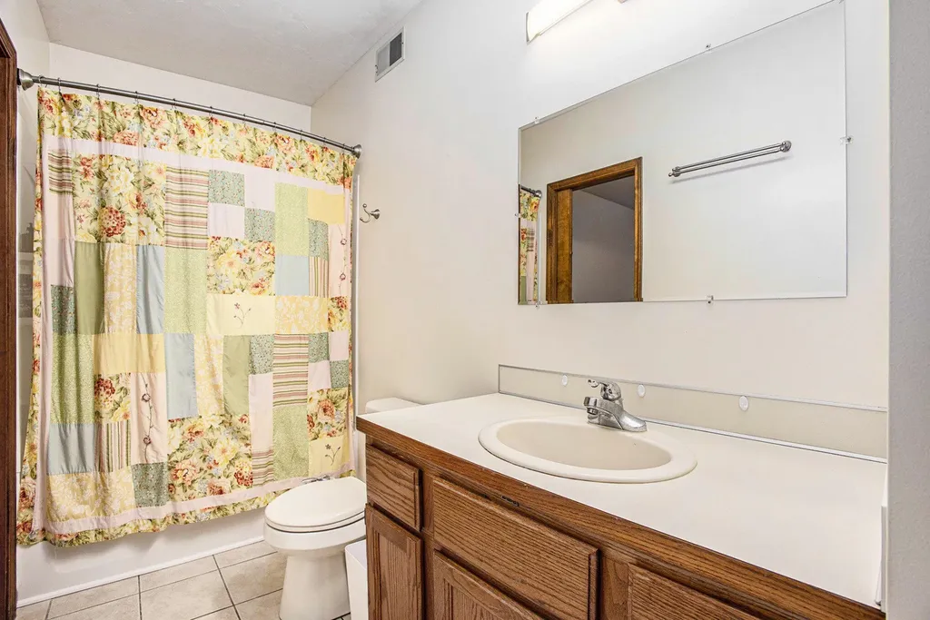 603 Howard Avenue Holland Charter Township MI 49424