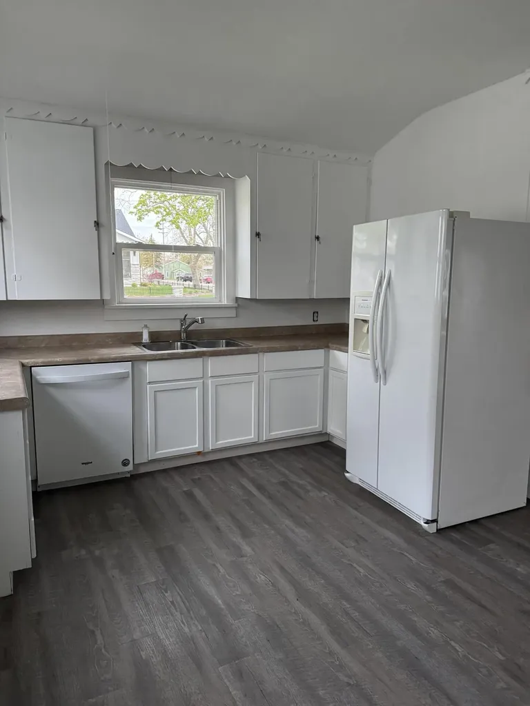 103 E Savidge Street Spring Lake Village MI 49456