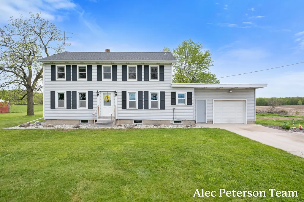 15727 40th Avenue Wright Township MI 49404
