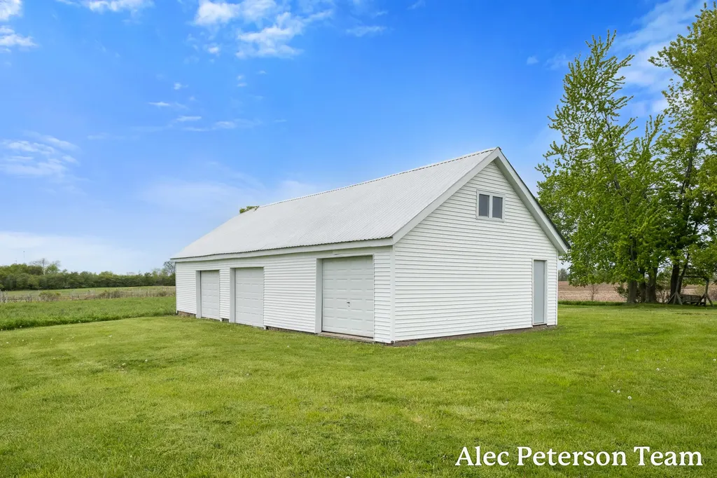 15727 40th Avenue Wright Township MI 49404