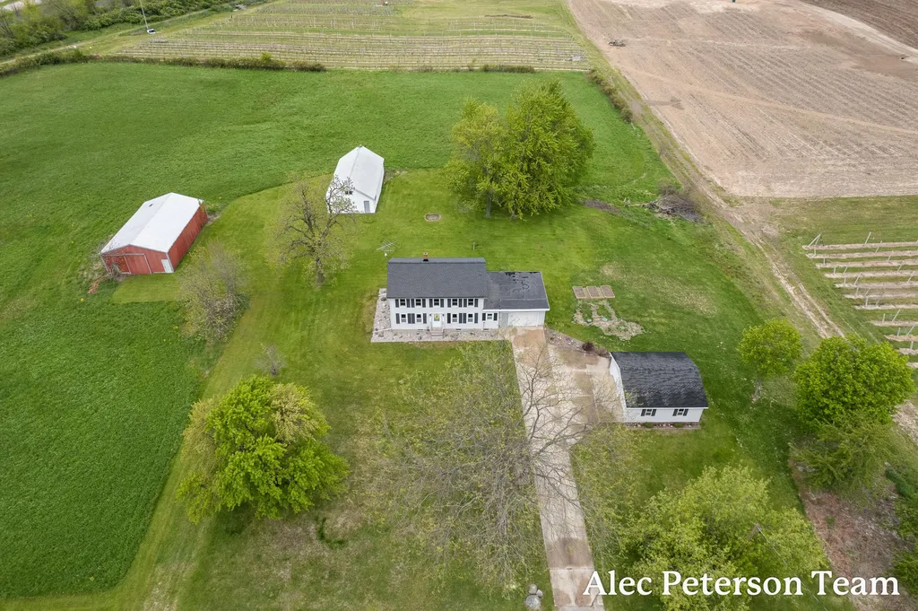 15727 40th Avenue Wright Township MI 49404