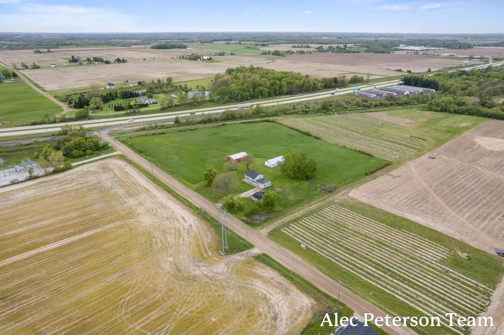 15727 40th Avenue Wright Township MI 49404