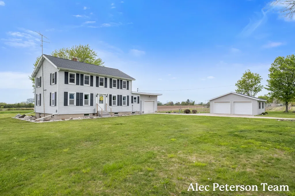 15727 40th Avenue Wright Township MI 49404