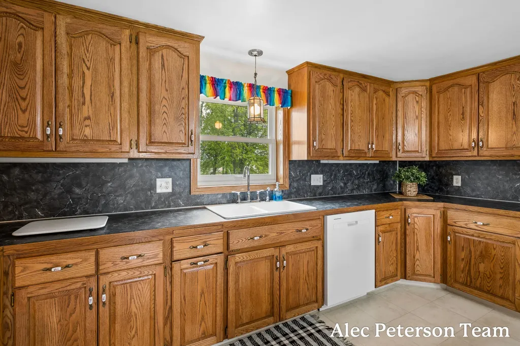 15727 40th Avenue Wright Township MI 49404