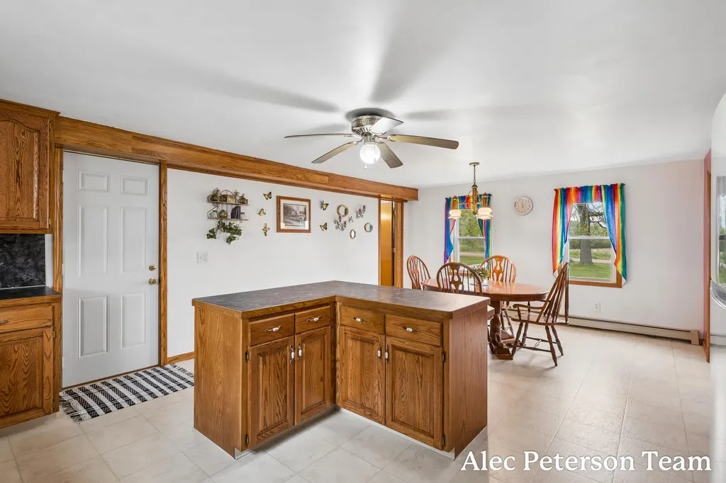 15727 40th Avenue Wright Township MI 49404