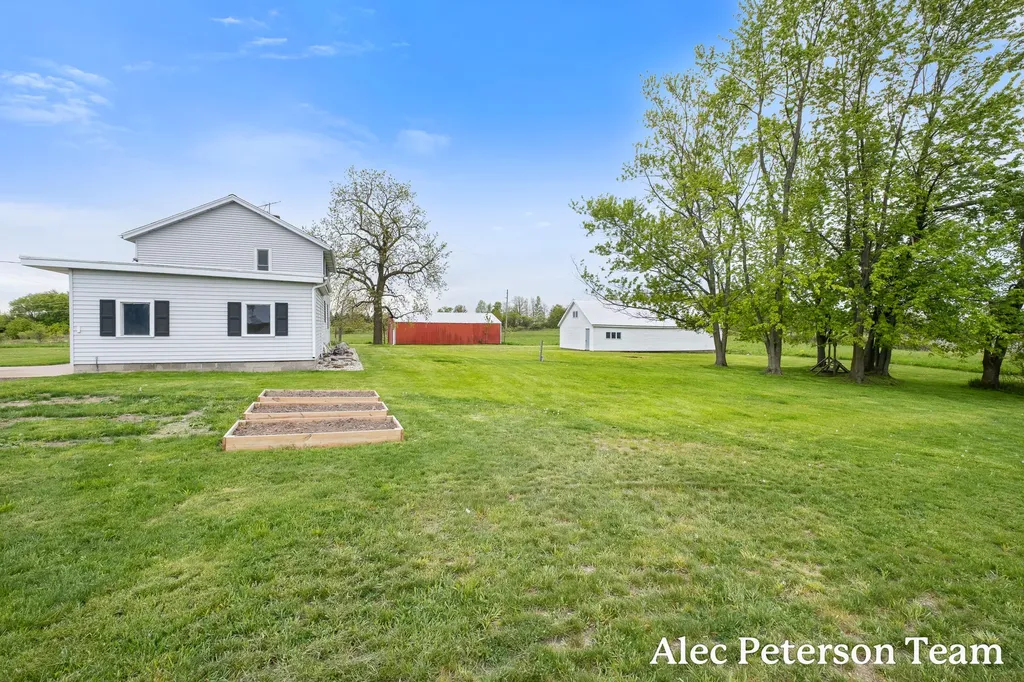 15727 40th Avenue Wright Township MI 49404