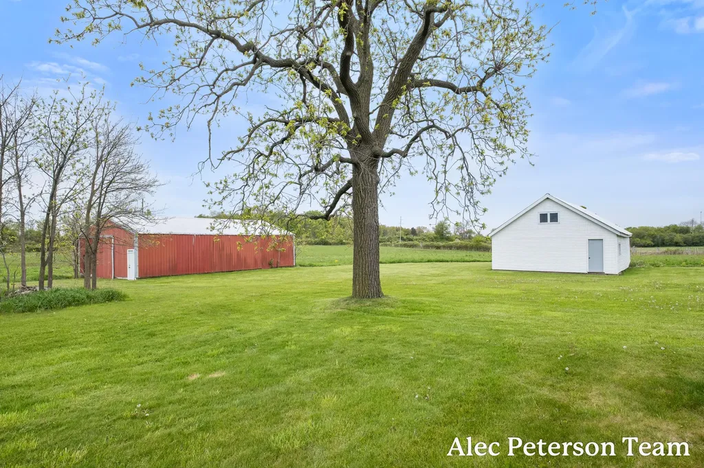 15727 40th Avenue Wright Township MI 49404