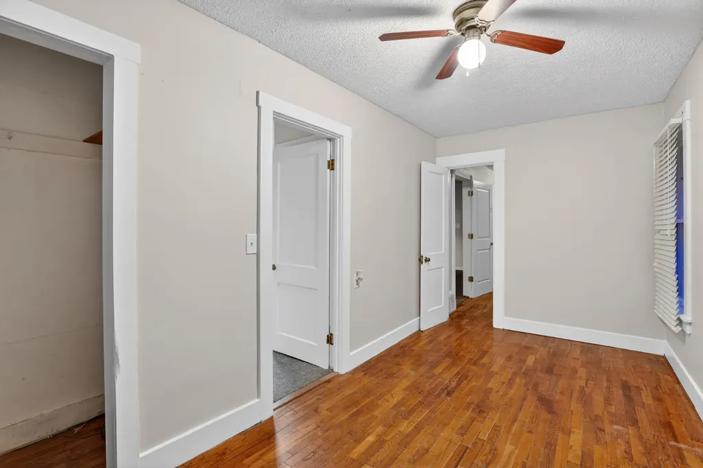 2533 S Washington Avenue Lansing City MI 48910