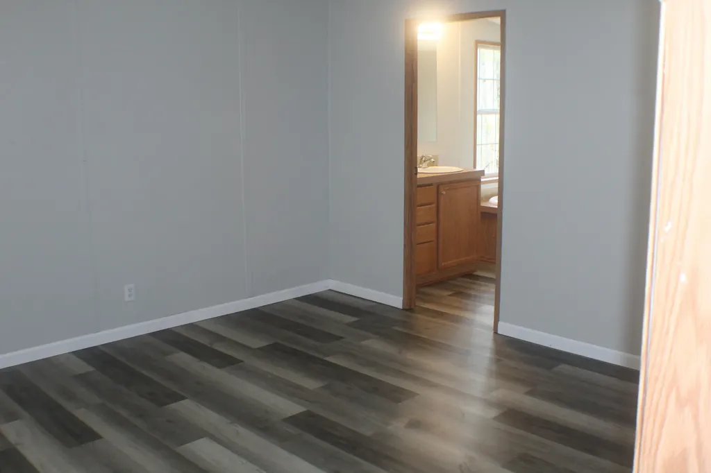 7305 S Forest Glen Otto Township MI 49452