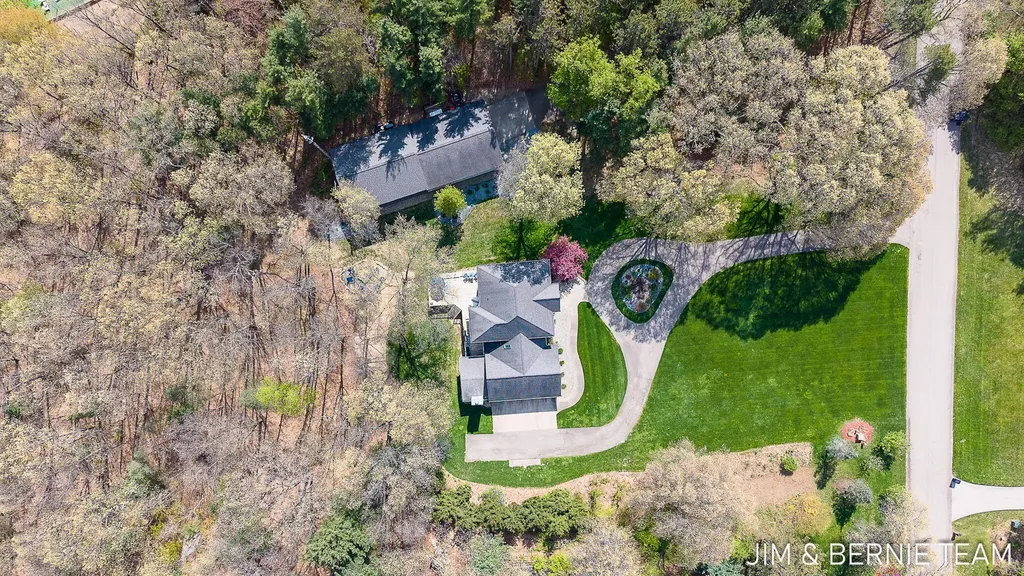 6427 Sand Castle View Laketown Township MI 49423