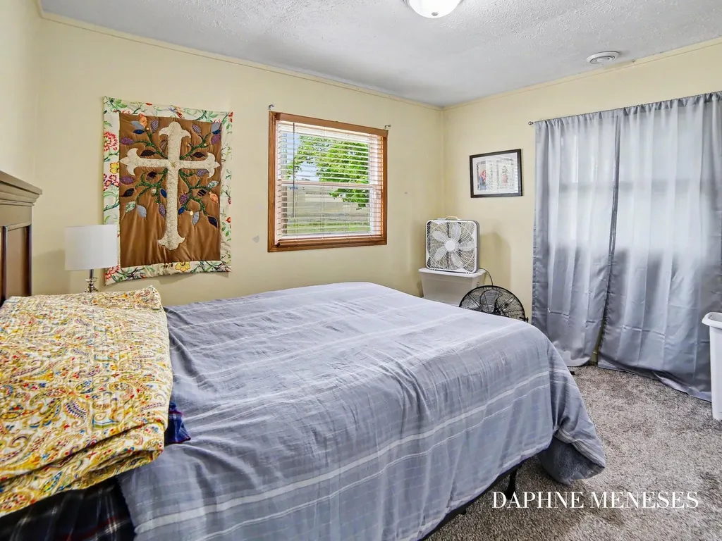 1083 Amity Avenue Muskegon City MI 49442