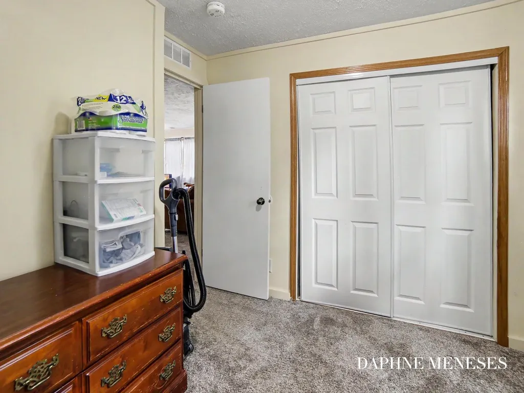 1083 Amity Avenue Muskegon City MI 49442