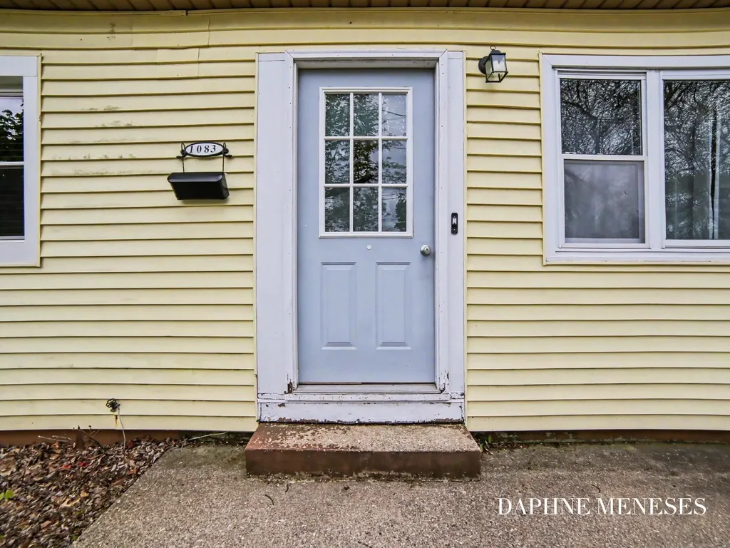 1083 Amity Avenue Muskegon City MI 49442