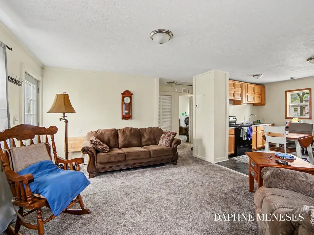 1083 Amity Avenue Muskegon City MI 49442