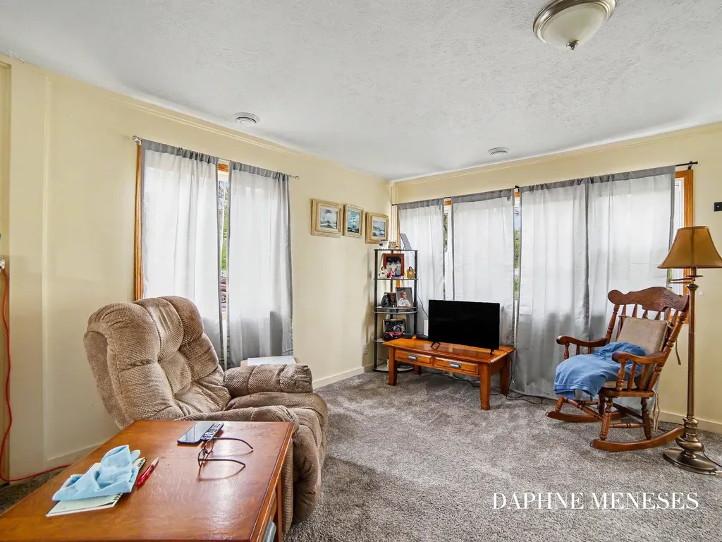 1083 Amity Avenue Muskegon City MI 49442