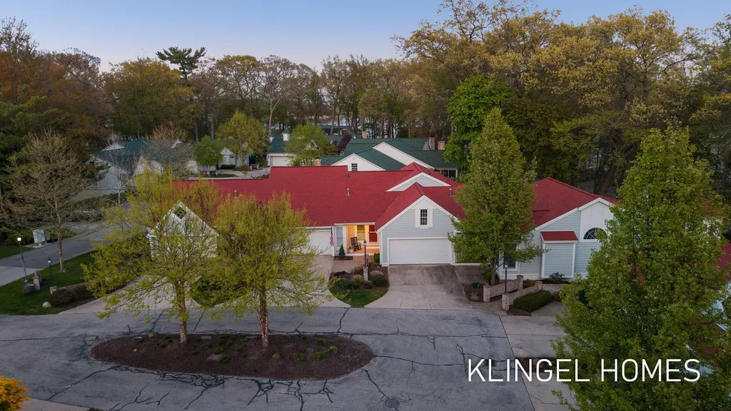 16873 Landing Lane Ferrysburg City MI 49456
