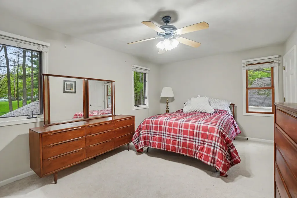 205 Woodlark Court Park Township MI 49424