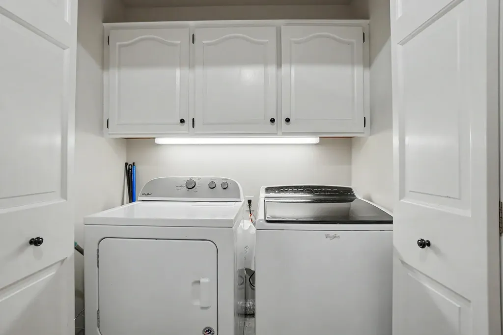 205 Woodlark Court Park Township MI 49424