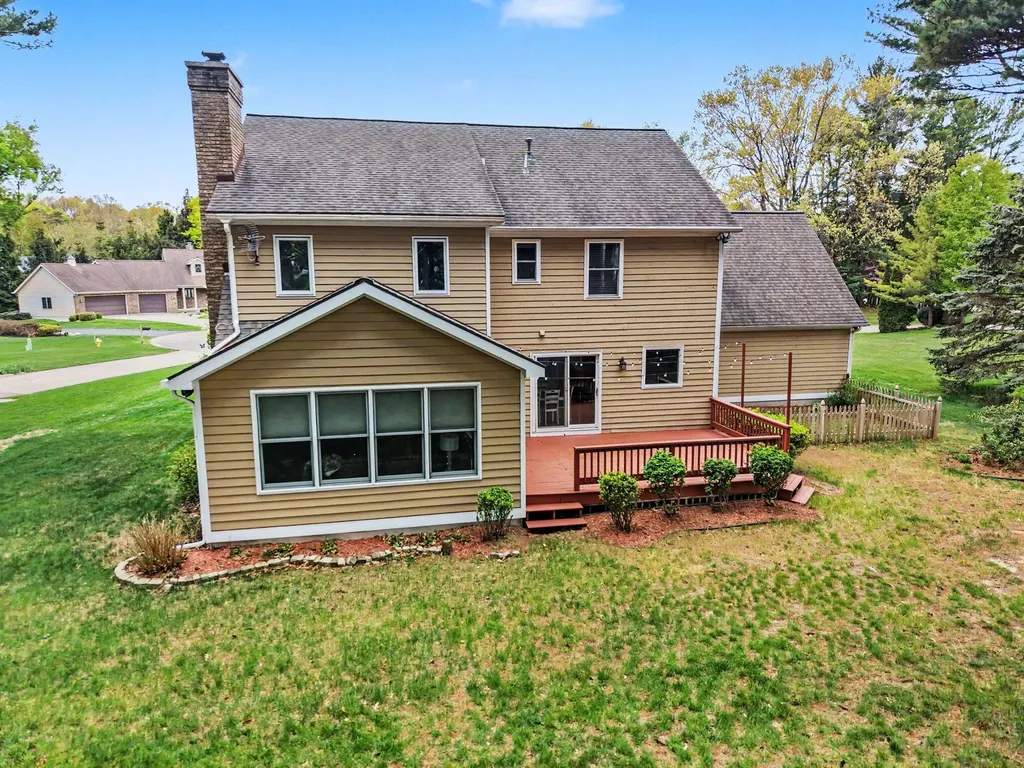 205 Woodlark Court Park Township MI 49424