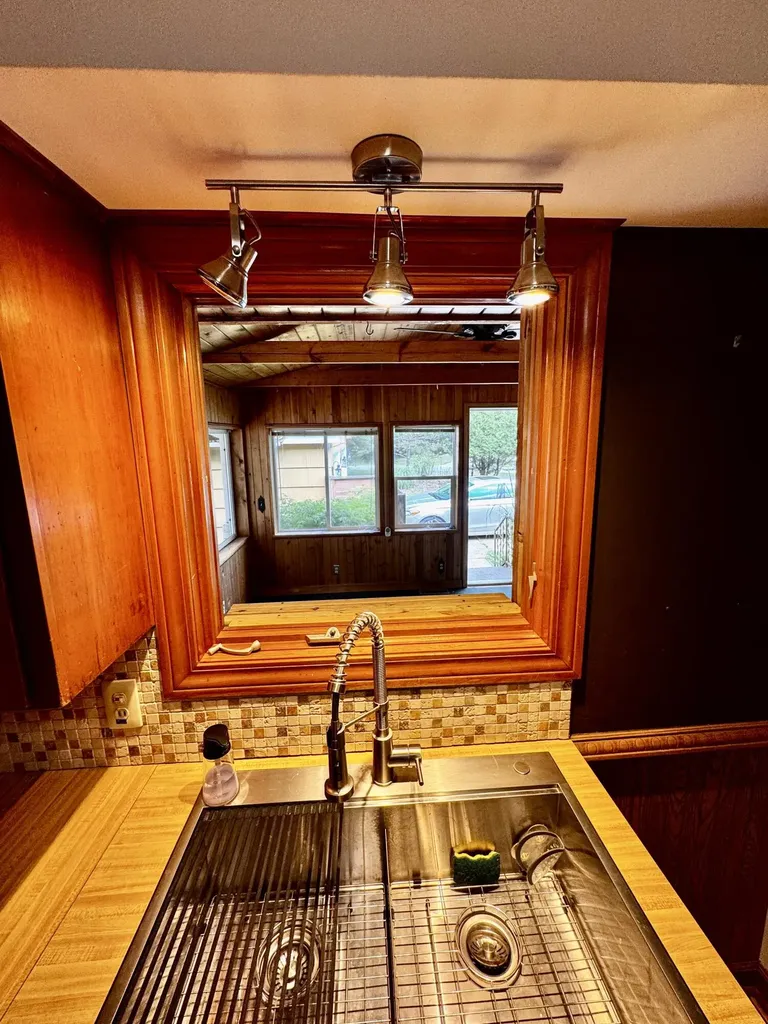 19105 Glendale Circle Spring Lake Township MI 49456