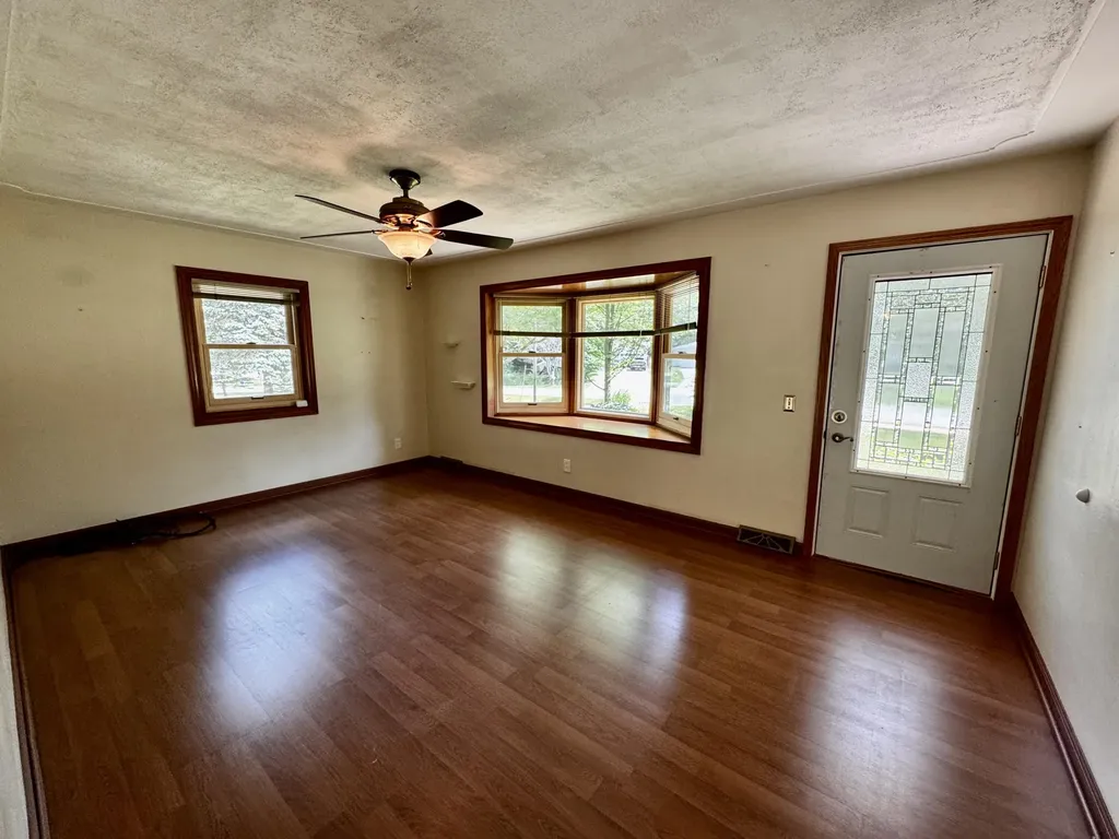 19105 Glendale Circle Spring Lake Township MI 49456
