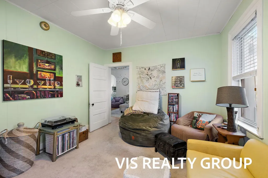 508 Monroe Avenue Grand Haven City MI 49417