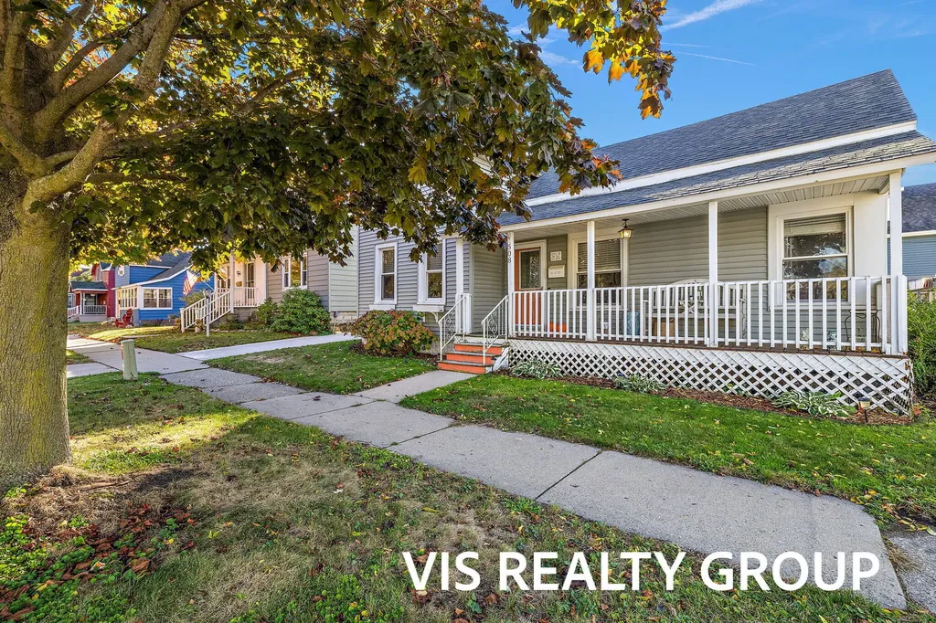 508 Monroe Avenue Grand Haven City MI 49417