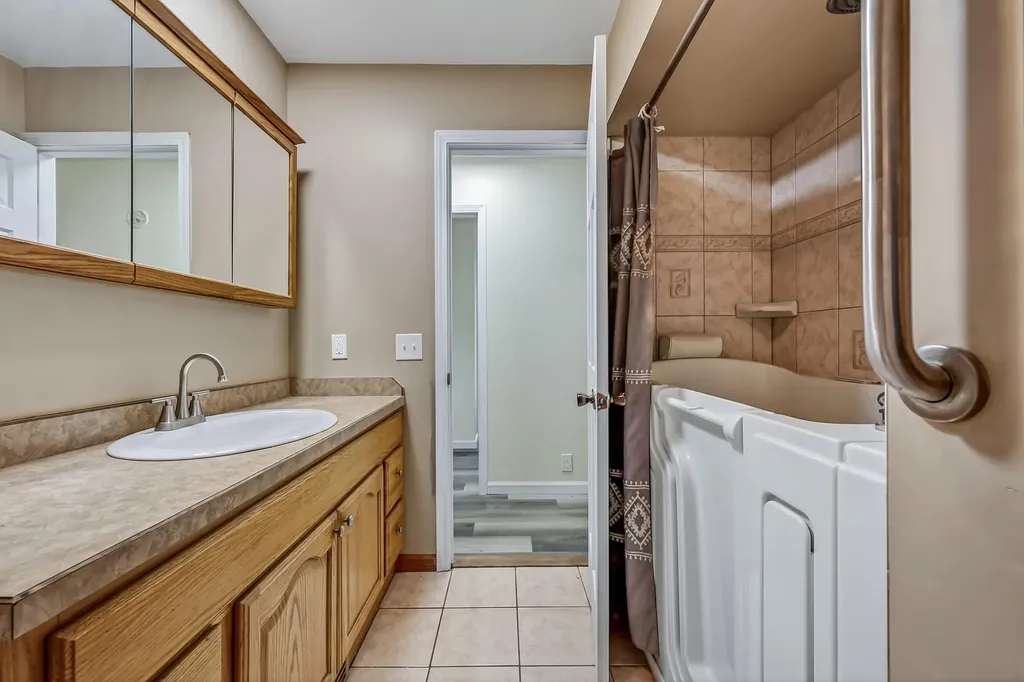 3868 S Riverview Drive Newfield Township MI 49421