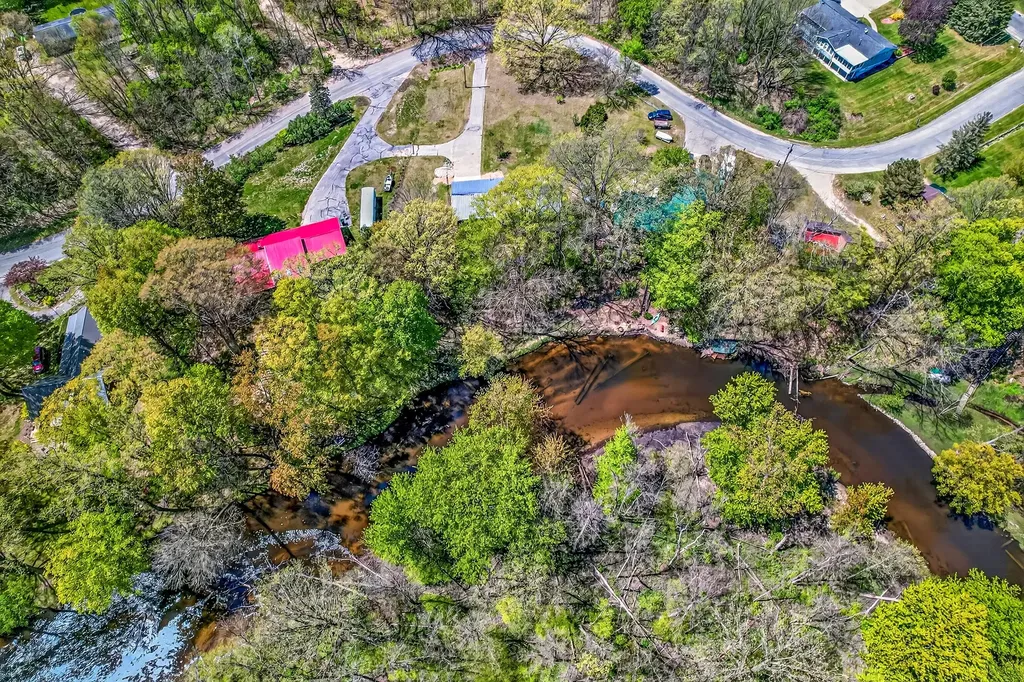 3868 S Riverview Drive Newfield Township MI 49421