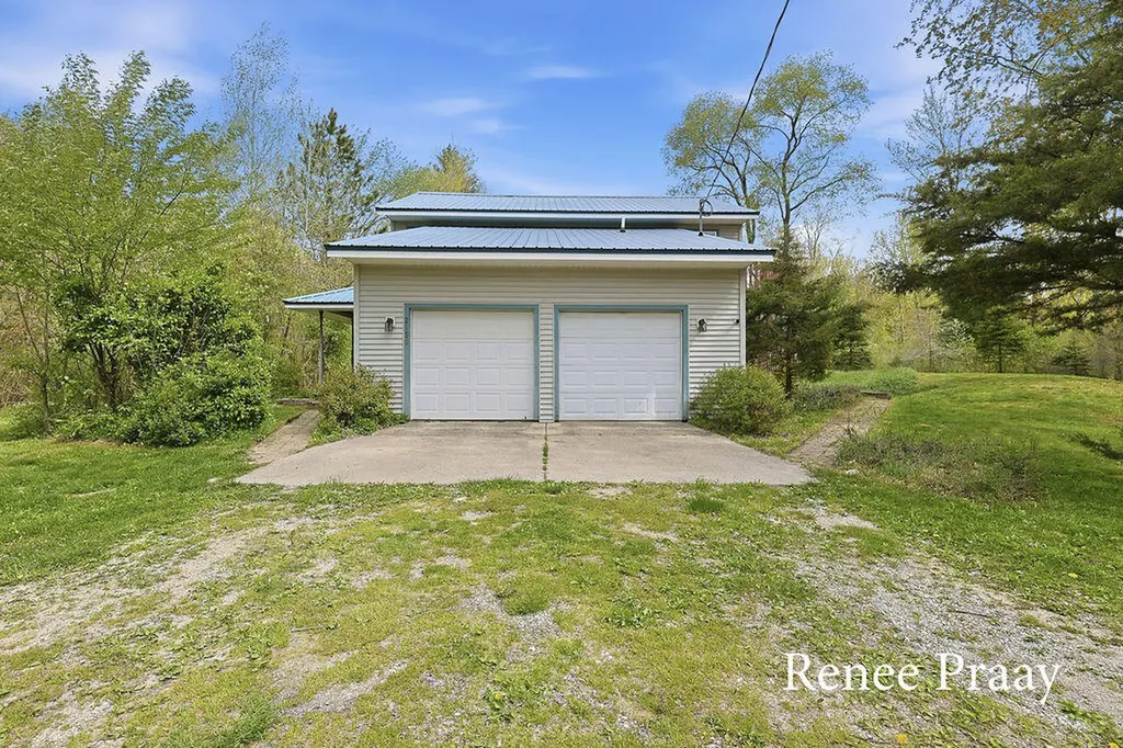 2950 Todd Road Fruitland Township MI 49461